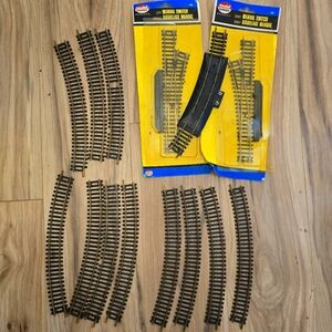 Vintage Train Tracks. Model Power & Tyco